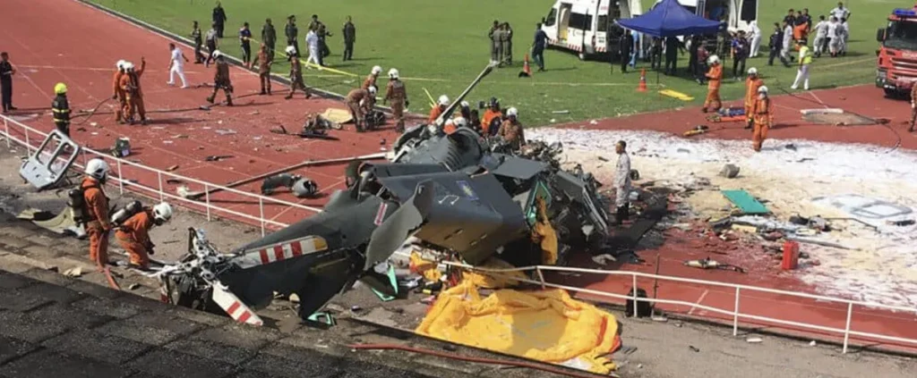 VIDEO. Colisión entre dos helicópteros deja varios muertos