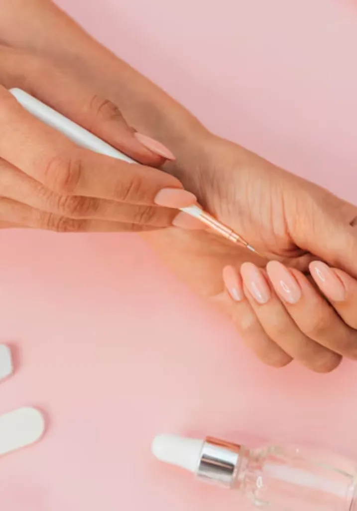 Con estos métodos efectivos podrás visualizar un crecimiento de uñas rápidamente. Foto: Freepik