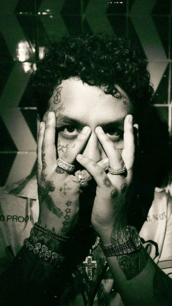 Christian Nodal quiere saber el destino de los 12 millones de pesos de manutención